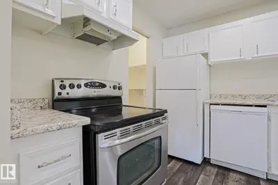Interior photo 2 of #86 2703 79 ST NW