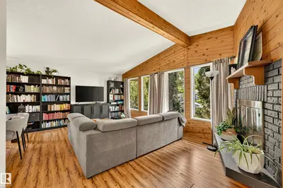 Interior photo 1 of 24 ADDISON CR