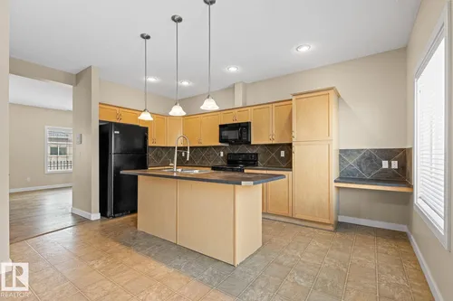 #39 13825 155 AV NW, Edmonton - $218,888