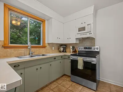 Interior photo 2 of 10347 83 ST NW