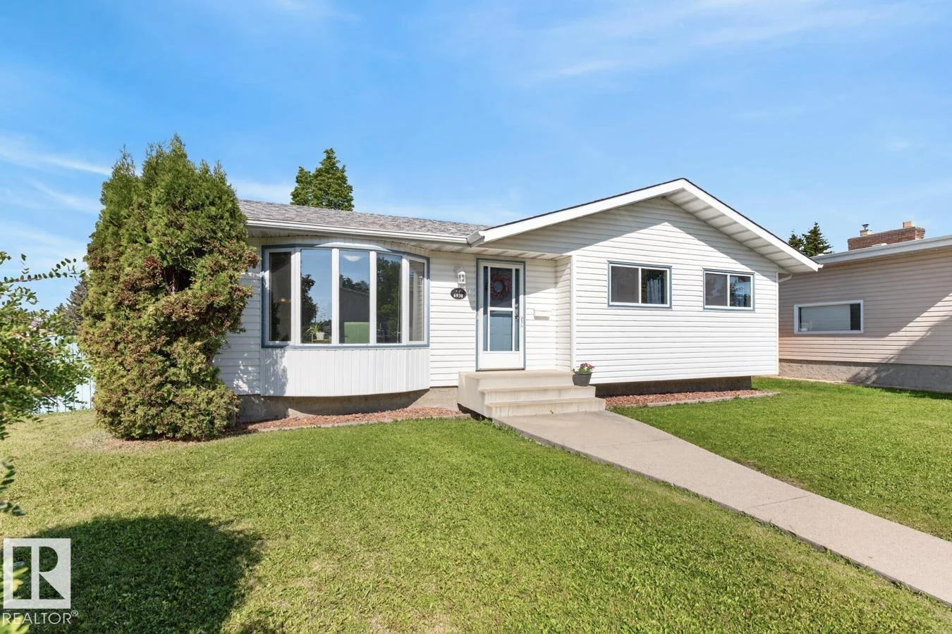 6930 11 AV NW, Edmonton - 4 bedroom Detached Single Family for sale