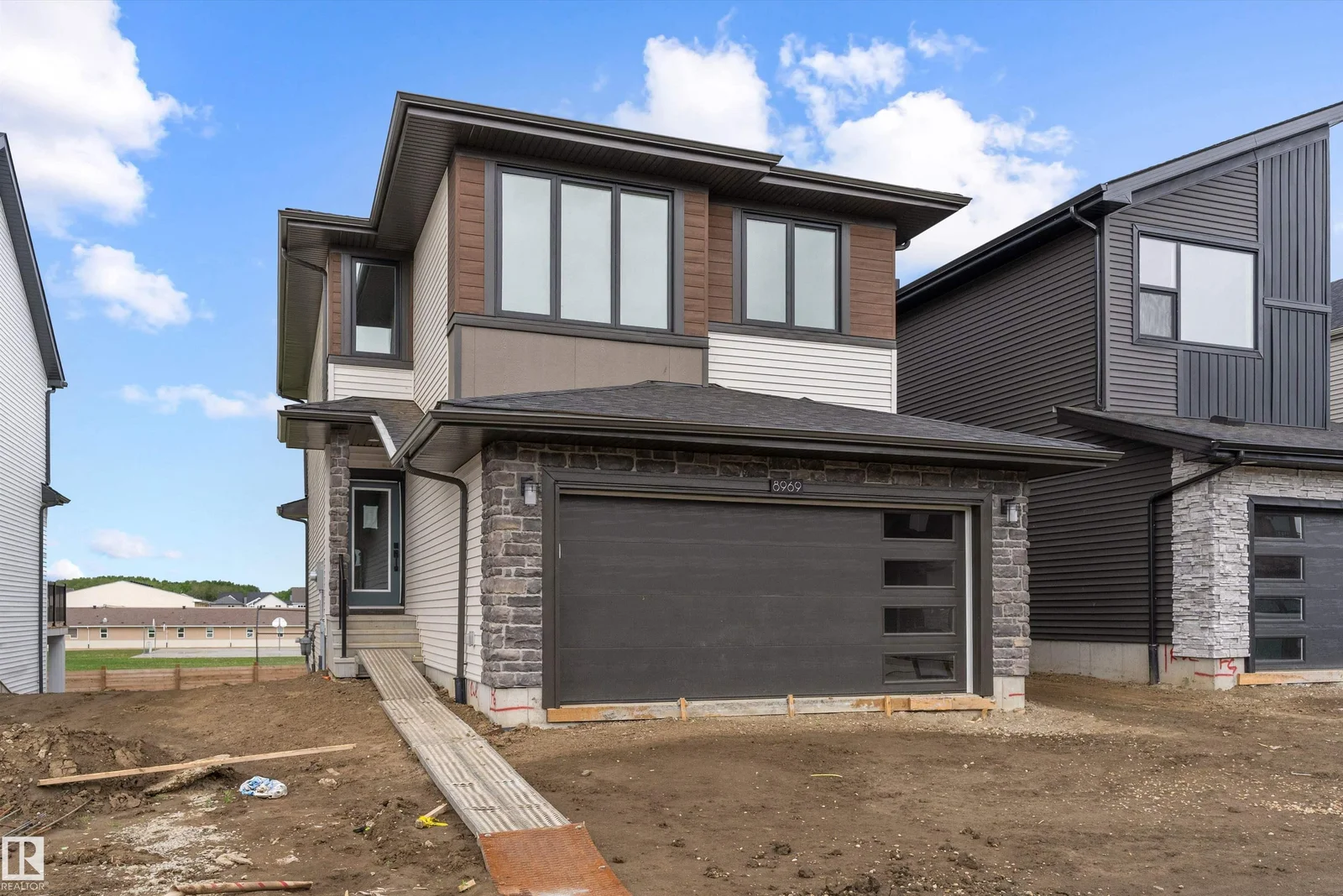 8969 ELVES LO NW, Edmonton - 5 bedroom Detached Single Family for sale