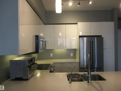 Interior photo 3 of #408 9907 91 AV NW