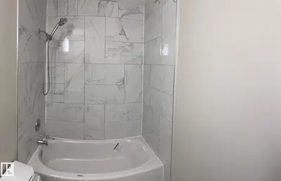 Interior photo 1 of 