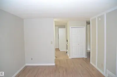 Interior photo 2 of 