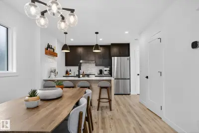Interior photo 3 of 11539 86 ST NW
