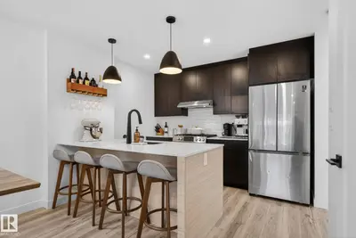 Interior photo 4 of 11539 86 ST NW