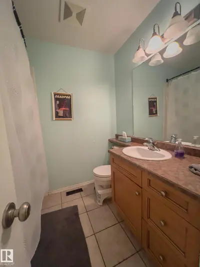 Interior photo 4 of 3802 42 AV