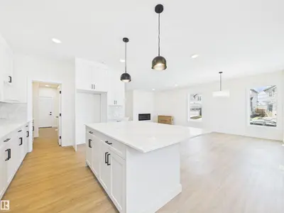 Interior photo 2 of 194 CALEDON CR