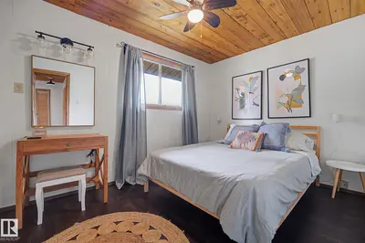 Interior photo 2 of 308 3 ST