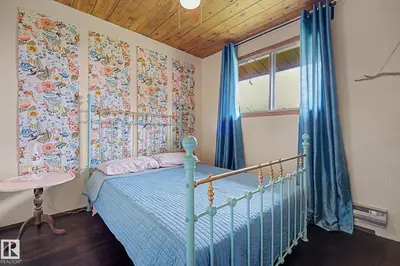 Interior photo 4 of 308 3 ST