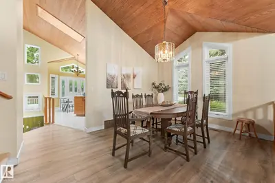 Interior photo 3 of 471 Ronning ST NW