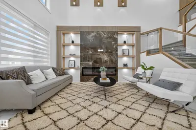 Interior photo 4 of 372 Creekside Green