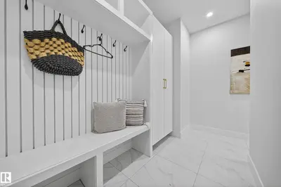 Interior photo 1 of 372 Creekside Green