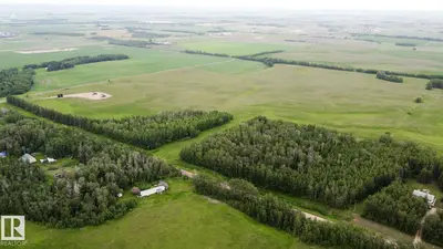 Interior photo 4 of 553-Lot B Range Road 201
