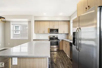 Interior photo 2 of #82 2803 James Mowatt Trail SW