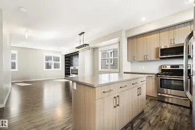 Interior photo 3 of #82 2803 James Mowatt Trail SW