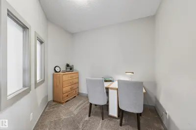 Interior photo 3 of 934 BERG PL