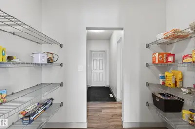 Interior photo 2 of 934 BERG PL