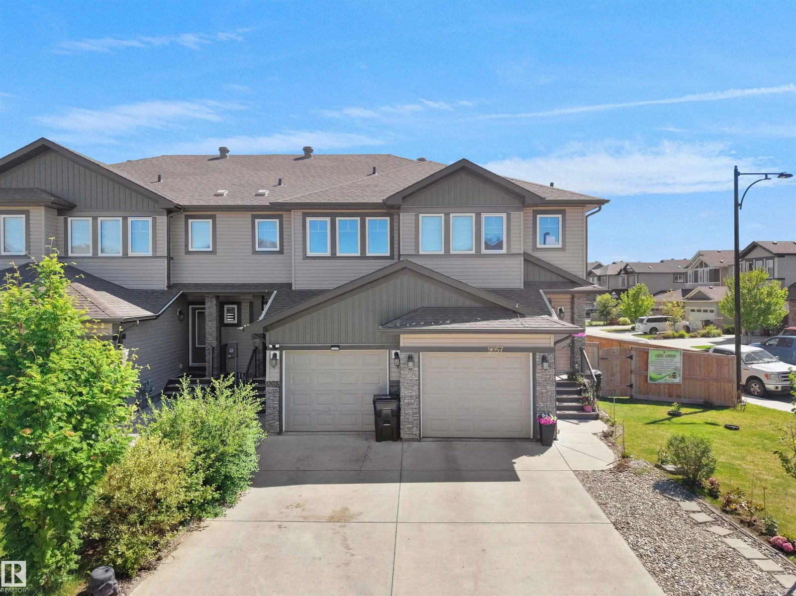 9055 COOPER LINK LI SW, Edmonton - 4 bedroom Duplex for sale