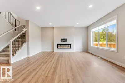 Interior photo 3 of 403 35 AV NW