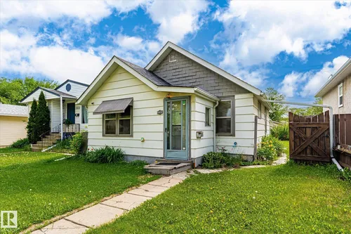 , Edmonton - $215,000