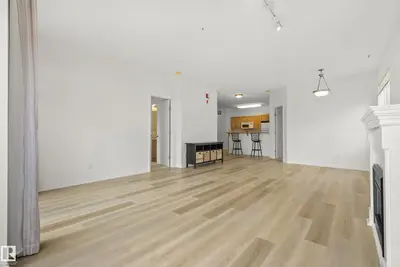 Interior photo 4 of #317 11039 83 AV NW