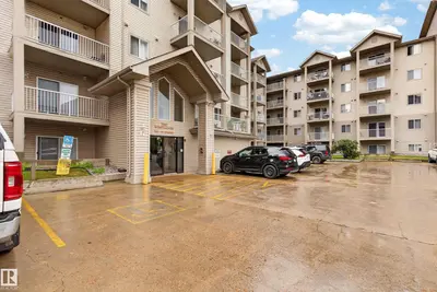 Interior photo 1 of #321 7511 171 ST NW