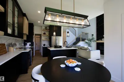 Interior photo 4 of 63 PENN PL