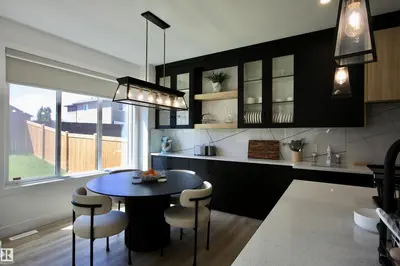 Interior photo 2 of 63 PENN PL