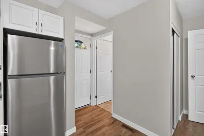 Interior photo 1 of 117 Habitat CR NW