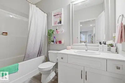 Interior photo 4 of #155 1818 RUTHERFORD RD SW
