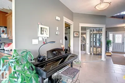 Interior photo 4 of 6175 Stinson WY NW NW