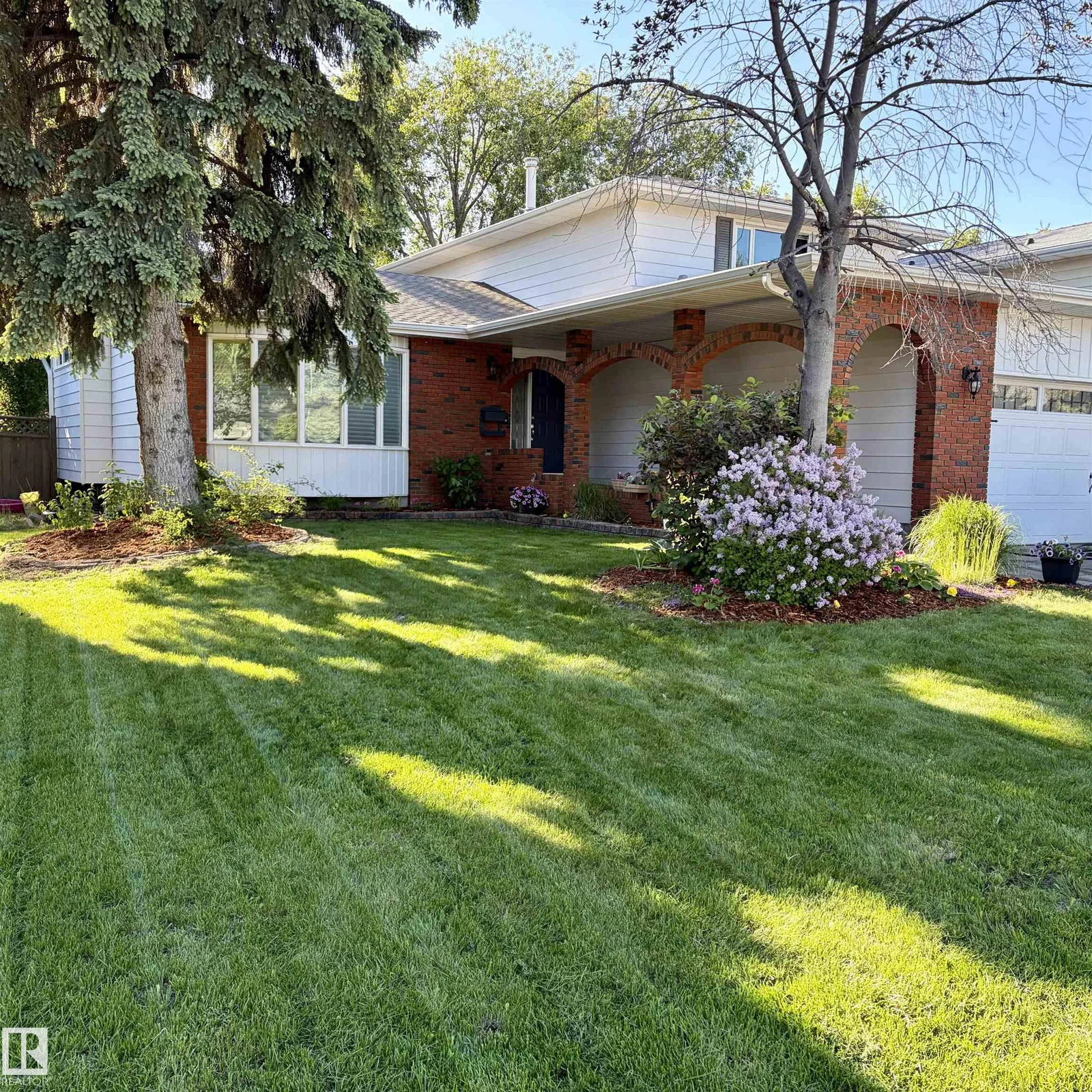 155 GARIEPY CR NW, Edmonton - 5 bedroom Detached Single Family for sale