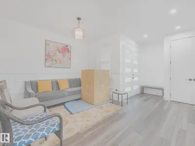 Interior photo 2 of 6607 53 AV