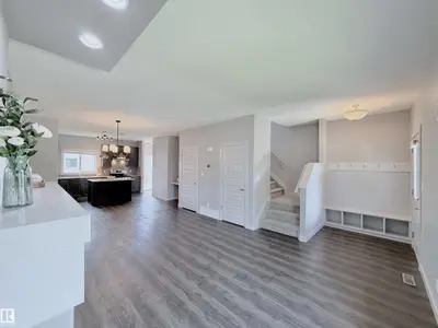 Interior photo 1 of 6925 CARDINAL WD SW