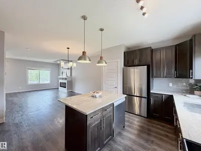 Interior photo 4 of 6925 CARDINAL WD SW