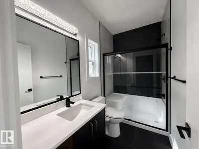 Interior photo 2 of 1837 63 AV NE