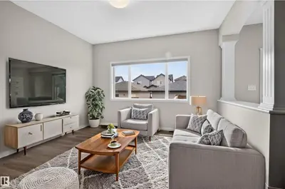 Interior photo 4 of 2144 51 ST SW