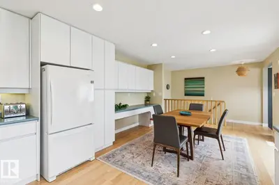 Interior photo 4 of 3607 118 ST NW
