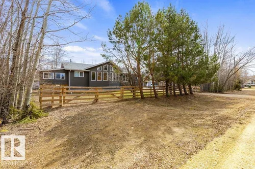 1651 LAKEVIEW LN, Rural Opportunity M.D. - $395,900