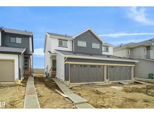 1858 187 ST NW