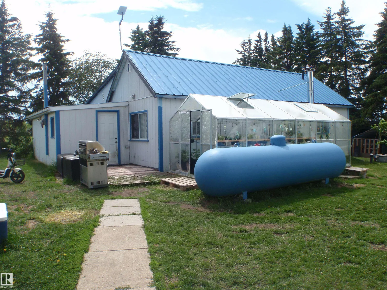 59204 Range Rd 23, Manola - 3 bedroom Detached Single Family for sale