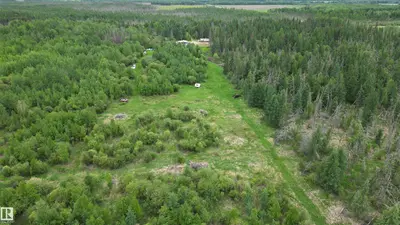 Interior photo 3 of Rge Rd 53