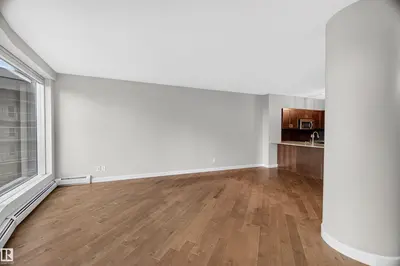 Interior photo 4 of #2902 10152 104 ST NW
