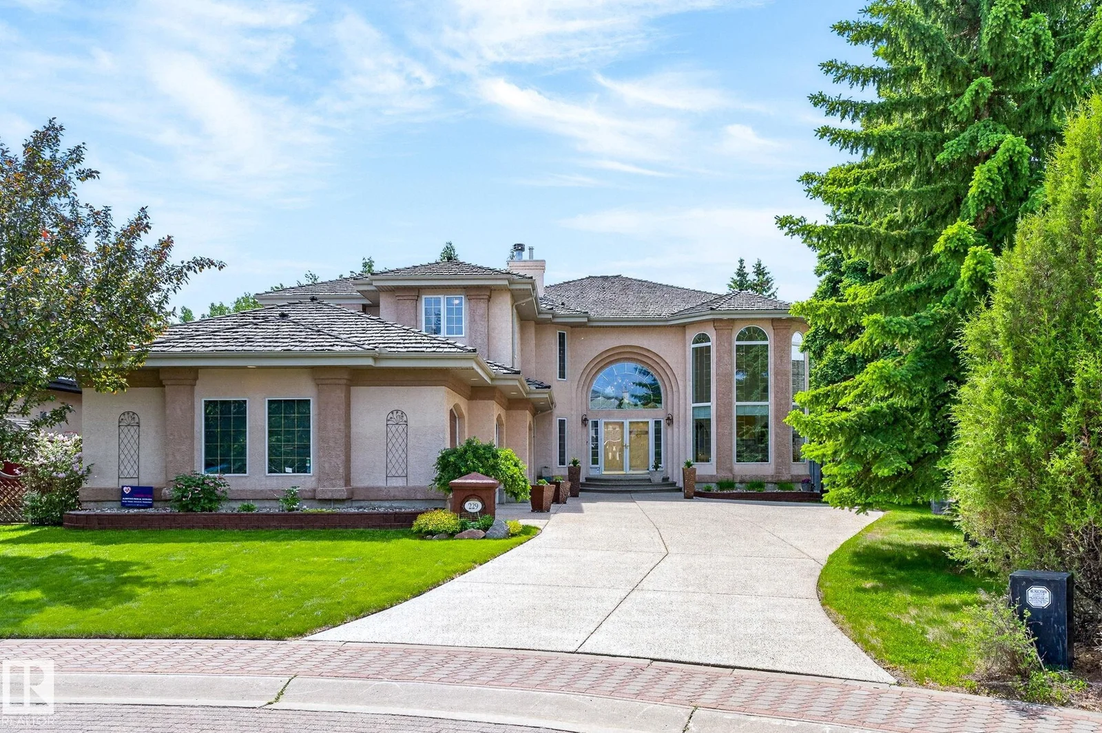 229 Wilson Lane NW, Edmonton - 4 bedroom Detached Single Family for sale