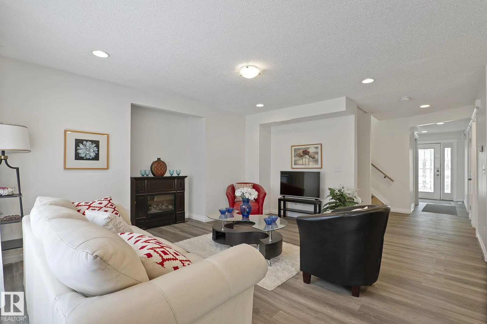 11918 68 ST NW, Edmonton - 9 bedroom Detached Single Family for sale