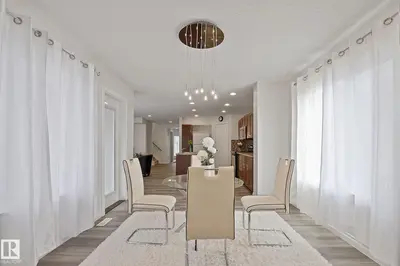 Interior photo 3 of 11918 68 ST NW