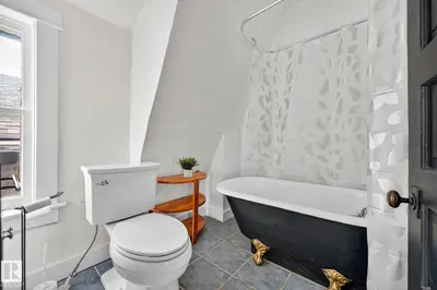 Interior photo 4 of 12201 95 ST NW