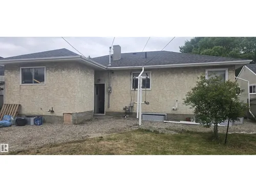 12432 96 ST NW, Edmonton - $339,900